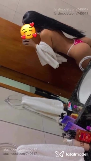 Acompanhante mulher morena (o) de olhos castanhos - Miuki