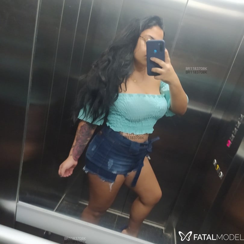 Acompanhante mulher morena (o) de olhos cinza em Jataí Acompanhante mulher morena (o) de olhos cinza em Jataí - Luiza Maia