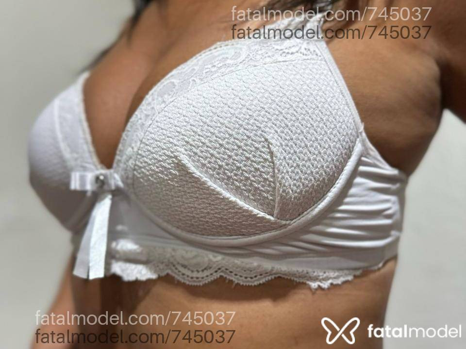Acompanhante mulher com cabelo castanho de olhos castanhos - Manuh Acompanhante mulher com cabelo castanho de olhos castanhos - Manuh