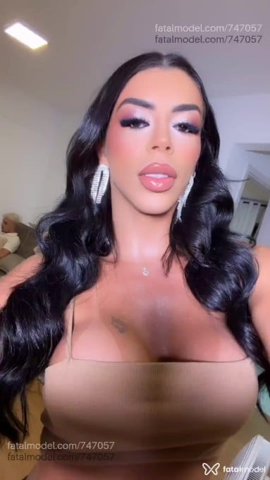 Acompanhante mulher trans morena (o) de olhos castanhos em Ponta Grossa - Alicía Mendonça