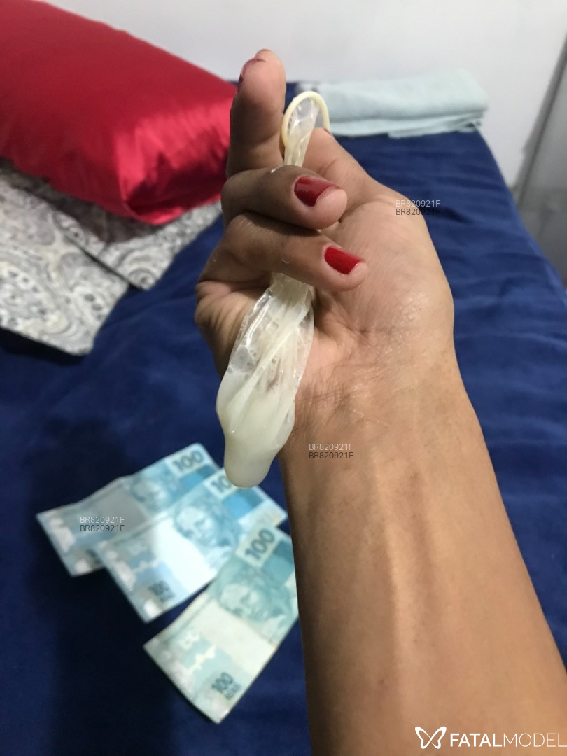 Acompanhante mulher trans morena (o) de olhos castanhos em Jaraguá do Sul Acompanhante mulher trans morena (o) de olhos castanhos em Jaraguá do Sul - PRETA