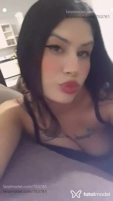 Acompanhante mulher morena (o) de olhos castanhos - Barbara Acompanhante mulher morena (o) de olhos castanhos - Barbara