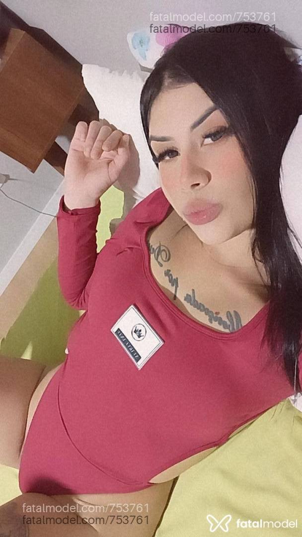Acompanhante mulher morena (o) de olhos castanhos - Barbara