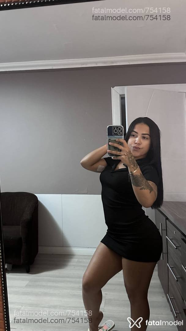 Acompanhante mulher com cabelo castanho de olhos pretos em Balneário Camboriú - NATASHA