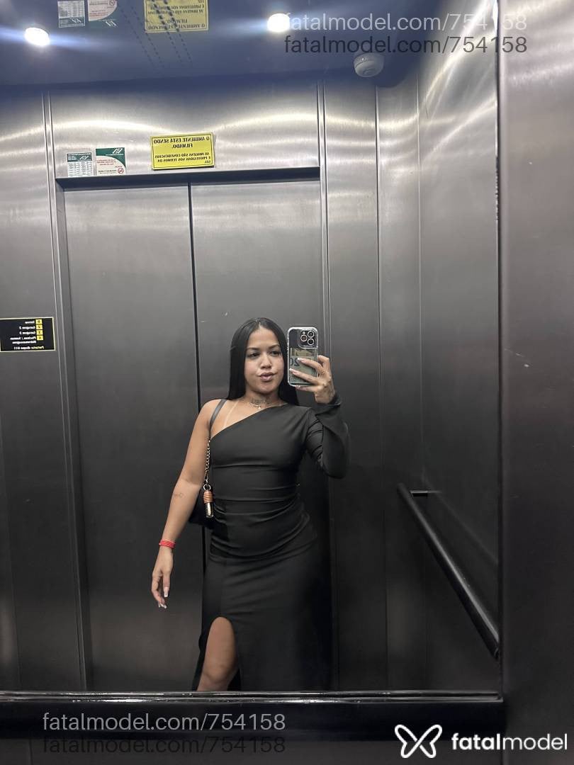 Acompanhante mulher com cabelo castanho de olhos pretos - NATASHA