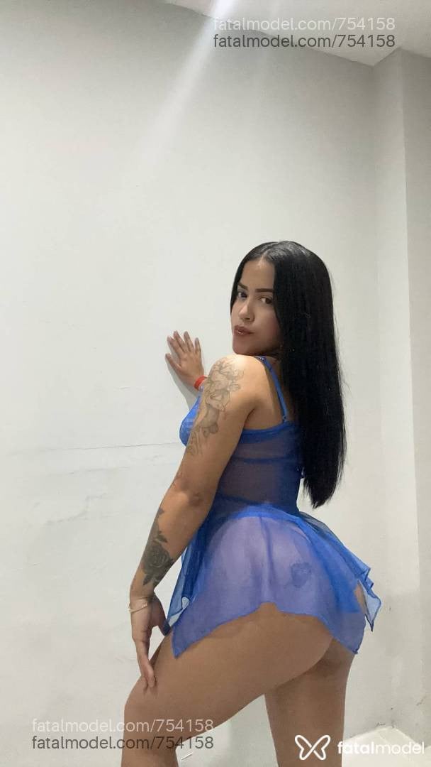 Acompanhante mulher com cabelo castanho de olhos pretos - NATASHA