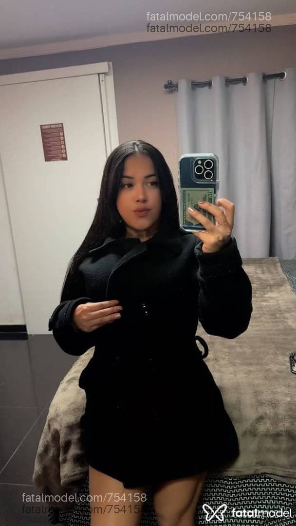 Acompanhante mulher com cabelo castanho de olhos pretos em Balneário Camboriú - NATASHA