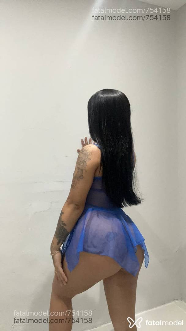 Acompanhante mulher com cabelo castanho de olhos pretos - NATASHA