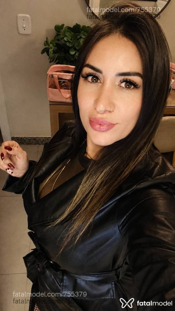 Acompanhante mulher morena (o) de olhos castanhos em Tapera - Aline Martins