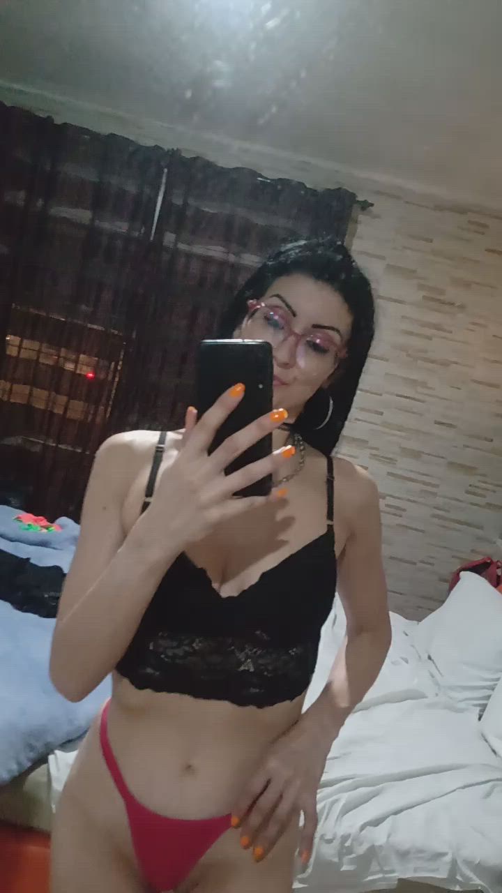 Acompanhante mulher com cabelo castanho de olhos castanhos - barbara
