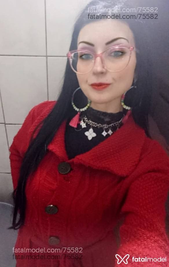Acompanhante mulher com cabelo castanho de olhos castanhos em Bagé - barbara