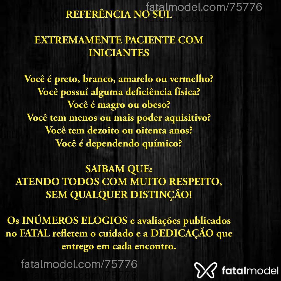 Acompanhante mulher trans loira (o) de olhos verdes - NICKOLE KAEFER