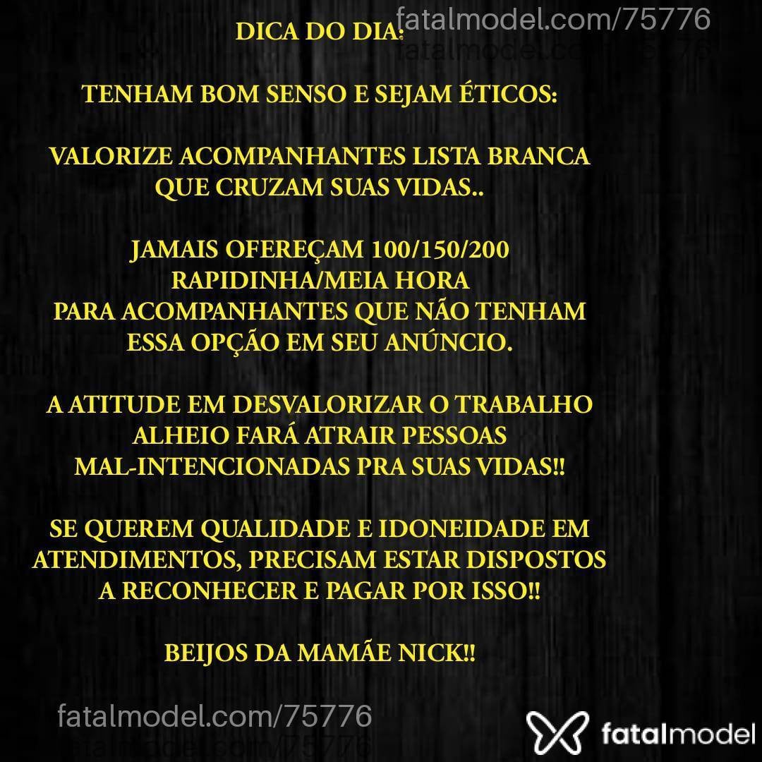 Acompanhante mulher trans loira (o) de olhos verdes - NICKOLE KAEFER