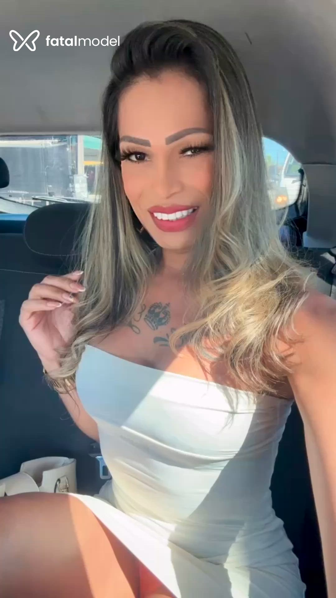 Acompanhante travesti loira (o) de olhos castanhos - Juliana Guimarães