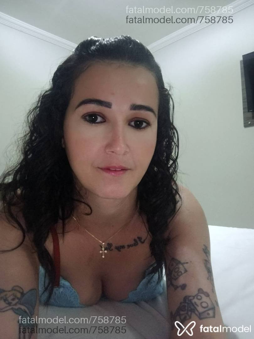Acompanhante mulher morena (o) de olhos pretos em Itabira Acompanhante mulher morena (o) de olhos pretos em Itabira - Leila