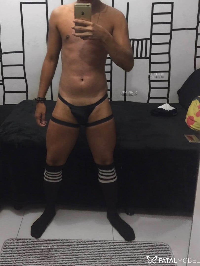 Acompanhante homem morena (o) de olhos castanhos em Belém - Lucas do prazer