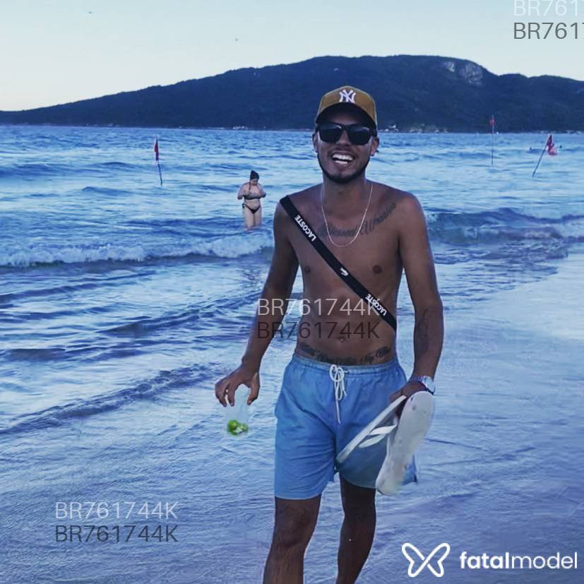 Acompanhante homem morena (o) de olhos castanhos em Florianópolis - Gabriel Souza