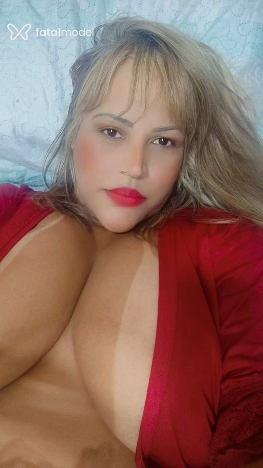 Acompanhante mulher loira (o) de olhos castanhos - Lu CAVALERA Acompanhante mulher loira (o) de olhos castanhos - Lu CAVALERA