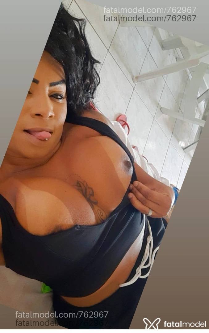 Acompanhante mulher morena (o) de olhos mel - Nicole Moraes