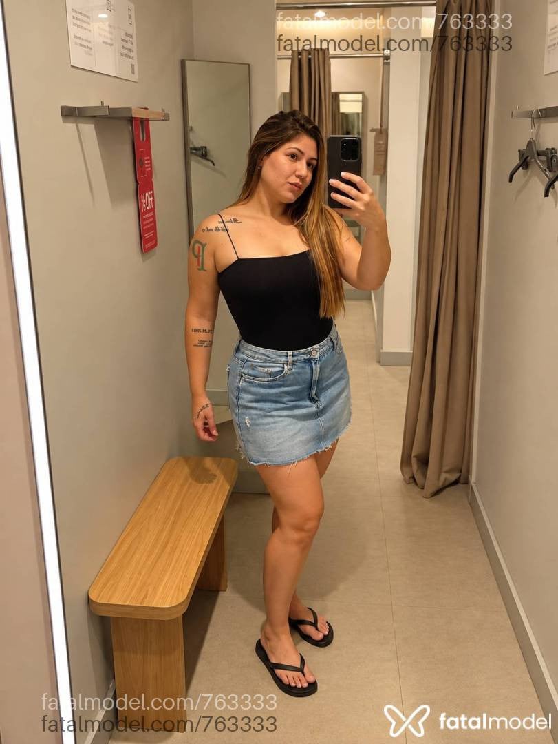 Acompanhante mulher com cabelo castanho de olhos castanhos - Alanna