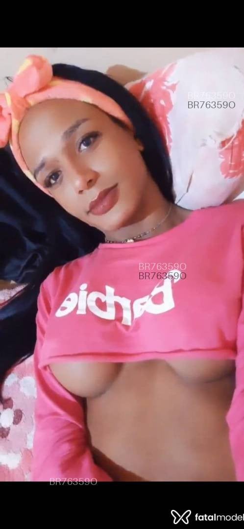 Acompanhante travesti morena (o) de olhos castanhos em Feira de Santana - Suzy Dantas