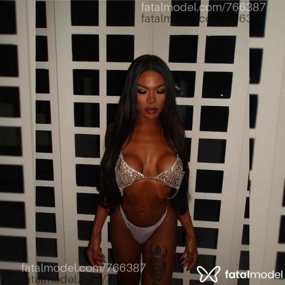 Acompanhante travesti morena (o) de olhos pretos em Varginha Acompanhante travesti morena (o) de olhos pretos em Varginha - Dannyela Suzukky