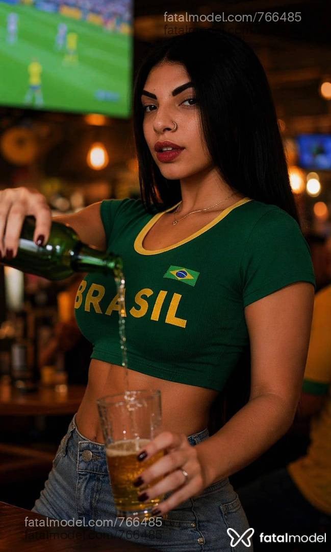 Acompanhante mulher morena (o) de olhos pretos em Niterói - Agatha Salles