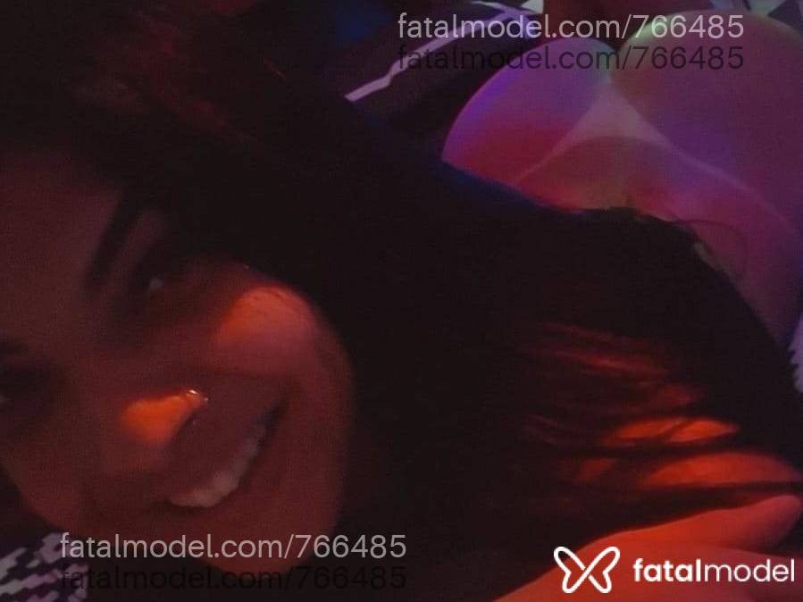 Acompanhante mulher morena (o) de olhos pretos em Saquarema - Agatha Salles