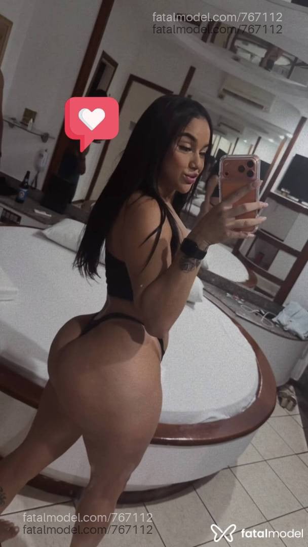 Acompanhante mulher com cabelo castanho de olhos castanhos - Amanda