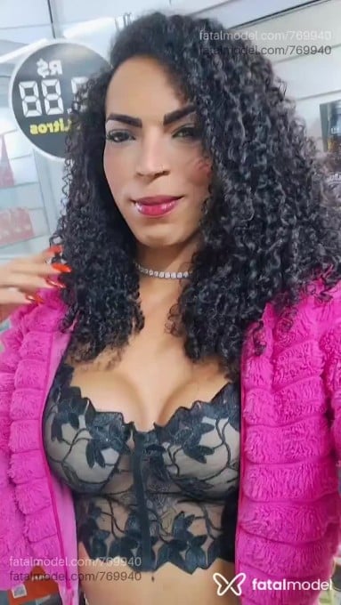 Acompanhante mulher trans morena (o) de olhos castanhos em Rio Claro - pérola mel