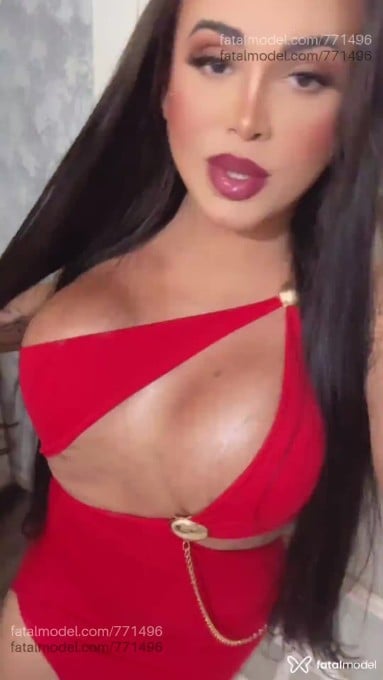 Acompanhante mulher trans com cabelo castanho de olhos castanhos em Bragança Paulista Acompanhante mulher trans com cabelo castanho de olhos castanhos em Bragança Paulista - Zaniny