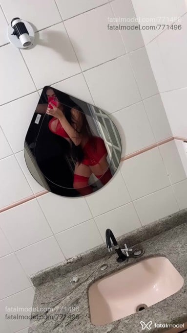 Acompanhante mulher trans com cabelo castanho de olhos castanhos em Bragança Paulista Acompanhante mulher trans com cabelo castanho de olhos castanhos em Bragança Paulista - Zaniny