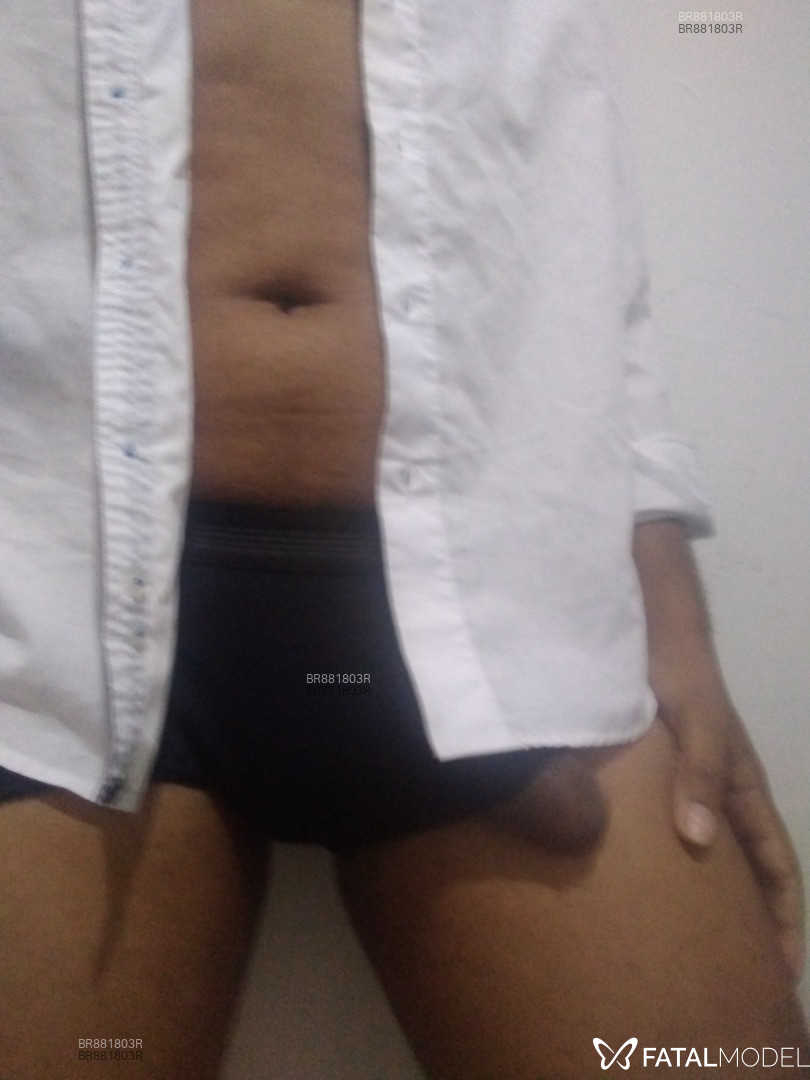 Acompanhante homem morena (o) de olhos castanhos em São Paulo - DOMINADOR NEGRO