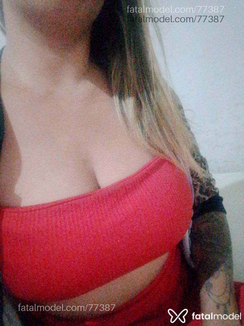 Acompanhante mulher loira (o) de olhos castanhos - FERNANDA Acompanhante mulher loira (o) de olhos castanhos - FERNANDA