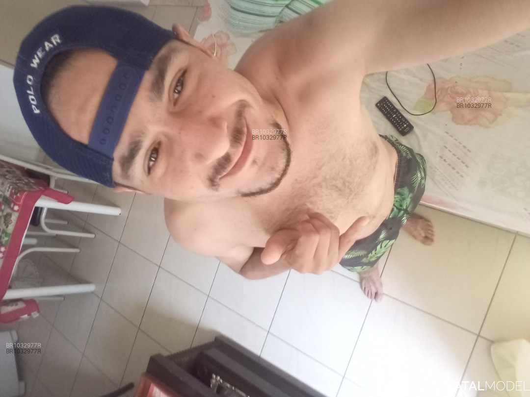 Acompanhante homem com cabelo castanho de olhos castanhos em Araraquara - Lord