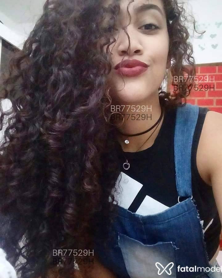Acompanhante mulher morena (o) de olhos castanhos em Viçosa Acompanhante mulher morena (o) de olhos castanhos em Viçosa - Larissa