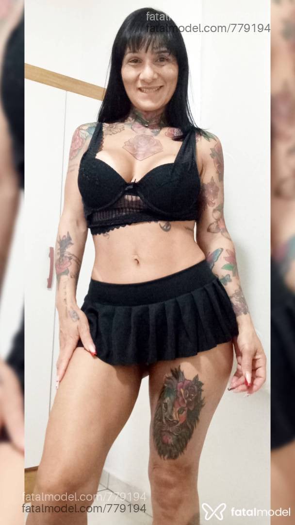 Acompanhante mulher morena (o) de olhos castanhos - Shirley Azevedo
