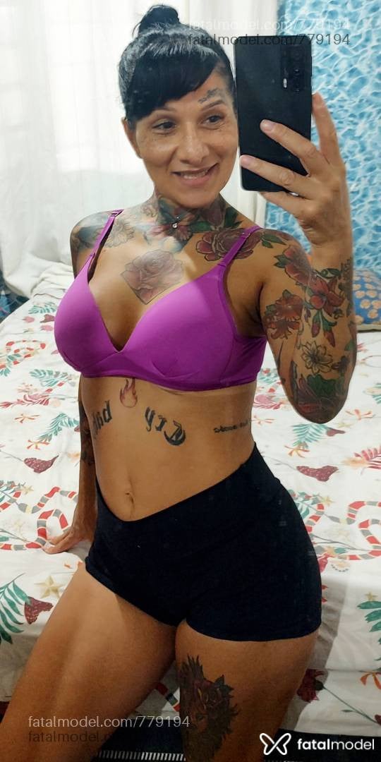 Acompanhante mulher morena (o) de olhos castanhos em Embu - Shirley Azevedo