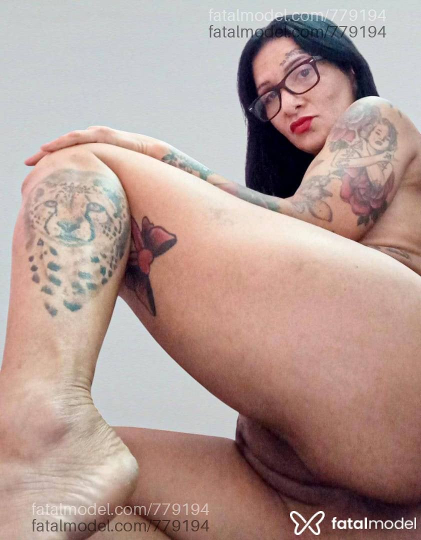 Acompanhante mulher morena (o) de olhos castanhos - Shirley Azevedo