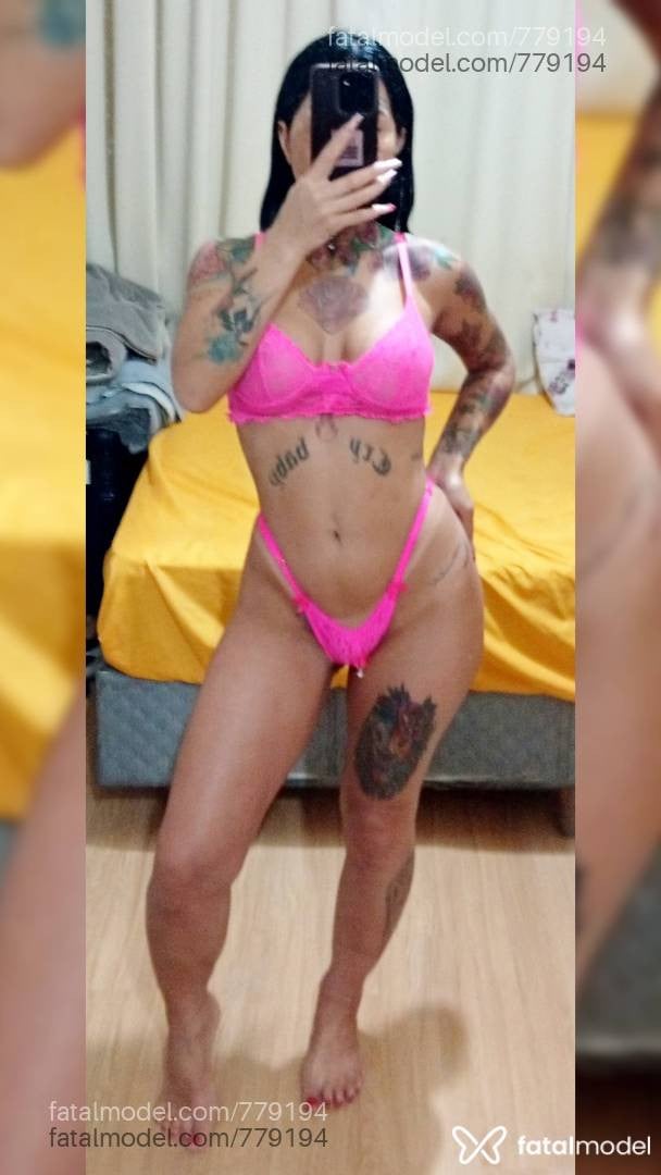 Acompanhante mulher morena (o) de olhos castanhos - Shirley Azevedo