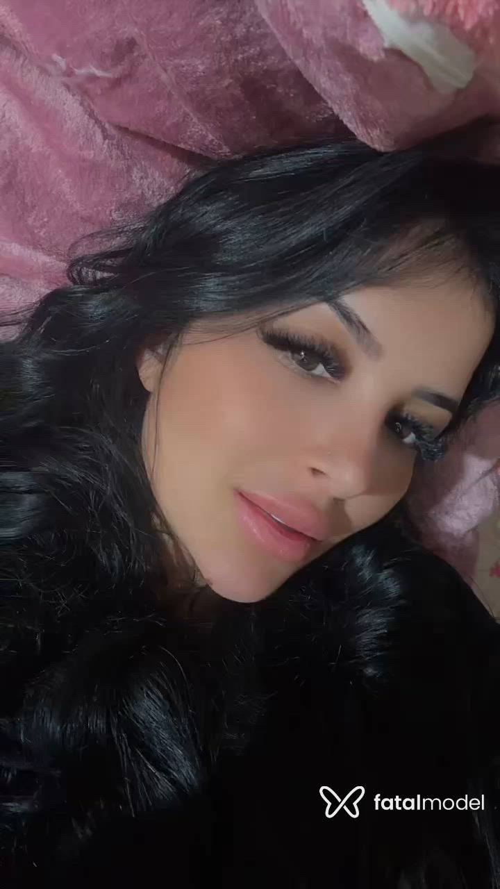Acompanhante mulher morena (o) de olhos castanhos - Gabi Ayla
