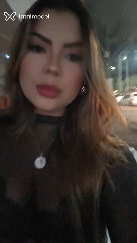 Acompanhante mulher com cabelo castanho de olhos castanhos - Penelope Liz Acompanhante mulher com cabelo castanho de olhos castanhos - Penelope Liz