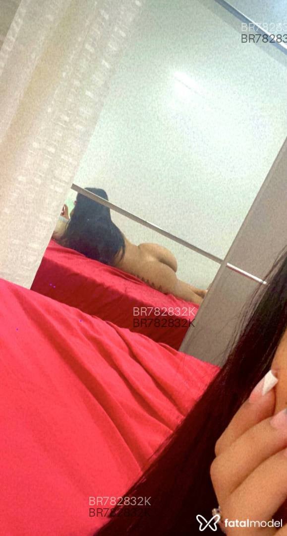 Acompanhante mulher morena (o) de olhos castanhos - Isadora Ribeiro