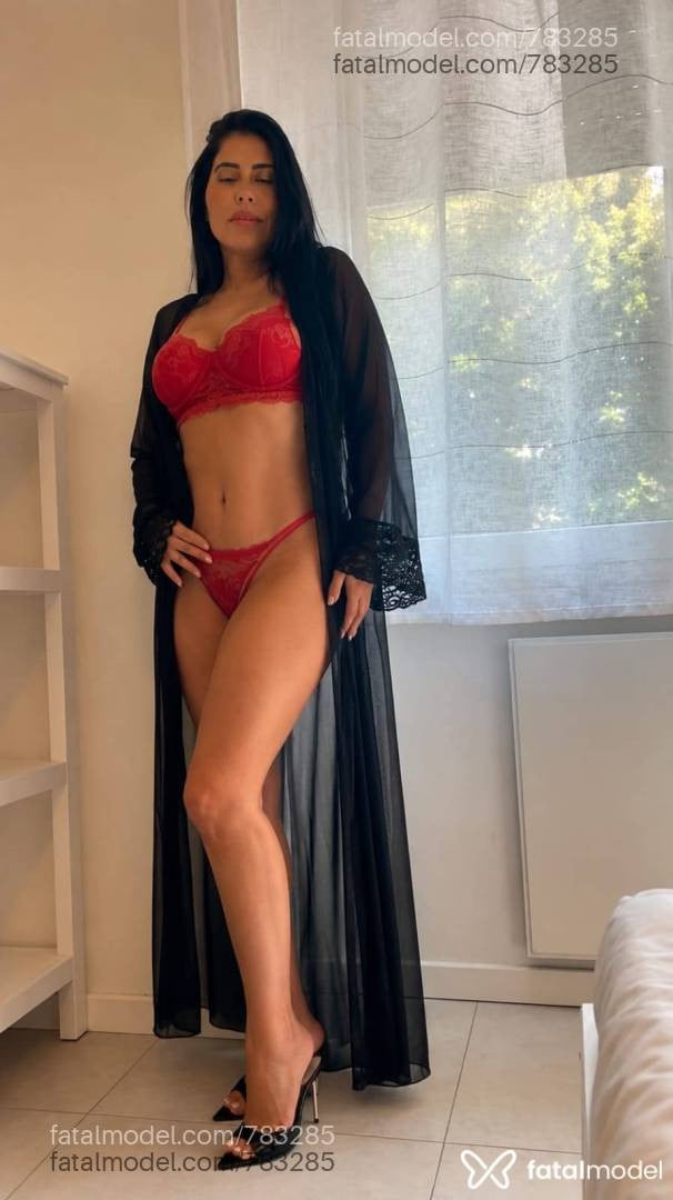 Acompanhante mulher morena (o) de olhos castanhos em Santa Cruz do Capibaribe - Gabymineira