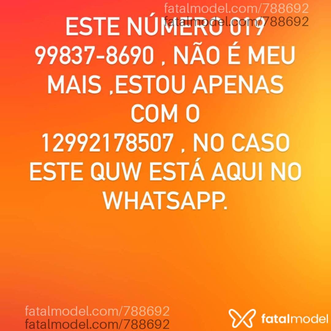 Acompanhante mulher loira (o) de olhos castanhos - Aline