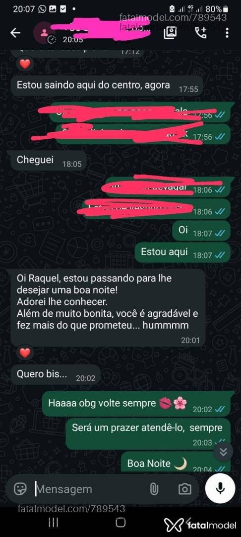 Acompanhante mulher morena (o) de olhos castanhos - Raquel