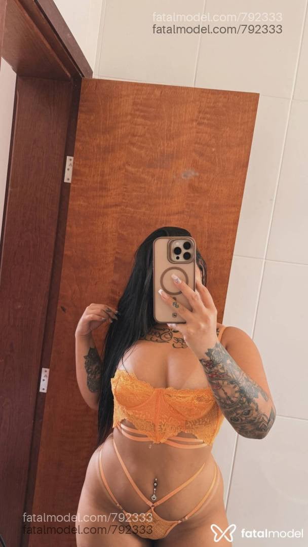 Acompanhante mulher morena (o) de olhos castanhos em Patos de Minas - Júlia Silva