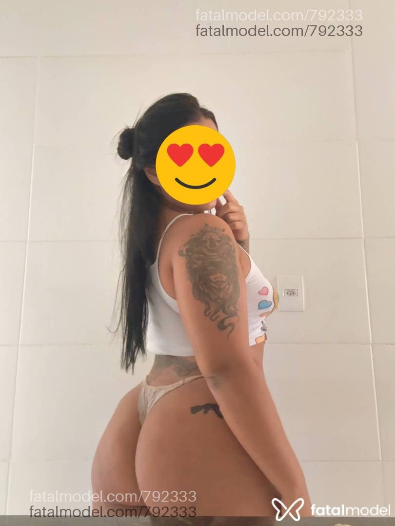 Acompanhante mulher morena (o) de olhos castanhos - Júlia Silva
