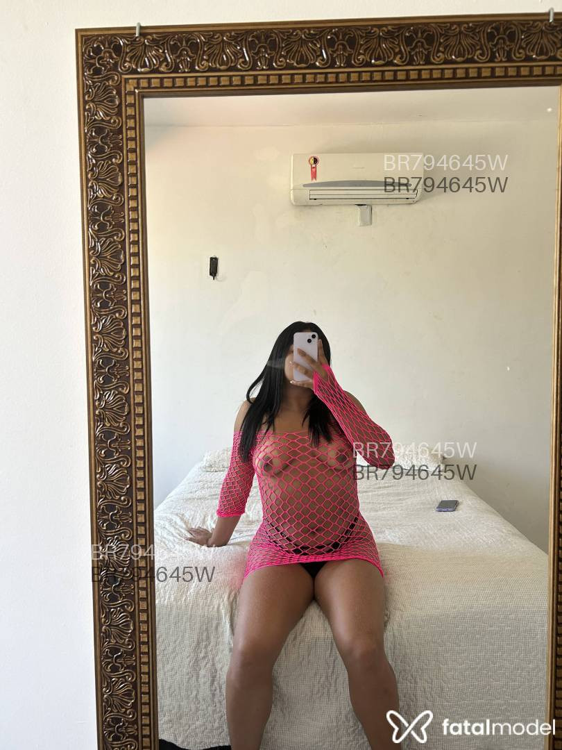 Acompanhante mulher morena (o) de olhos castanhos em Xinguara - Melissa