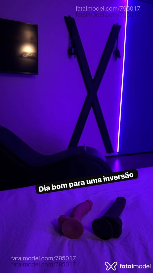 Acompanhante mulher morena (o) de olhos castanhos em Porto Alegre - Victoria